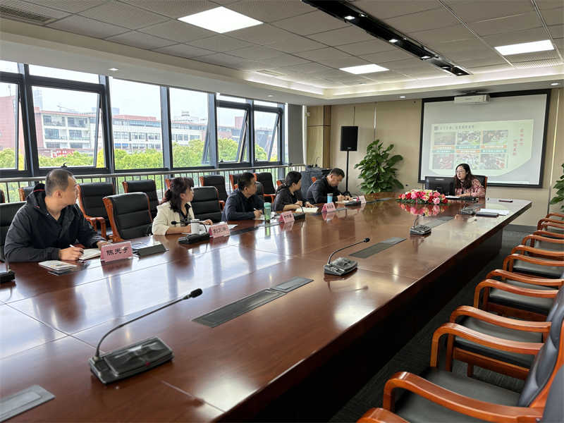 ce182d1967434b4c838ed99970598968.jpg ce182d1967434b4c838ed99970598968.jpg