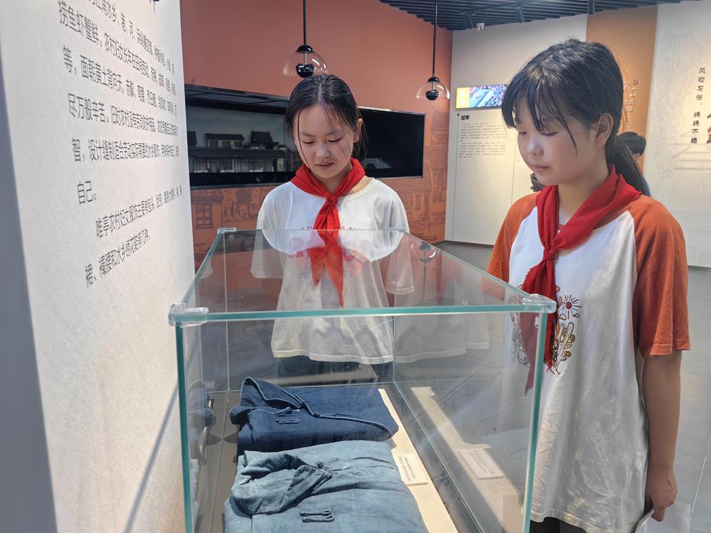 10723f93406f467e8253ddd4d070a7bc.jpg 10723f93406f467e8253ddd4d070a7bc.jpg