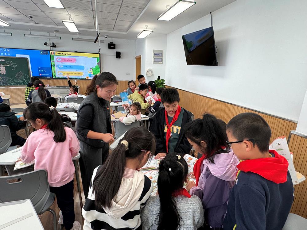 795ce92fcc7e49a2bfbae472f90dac67.jpg 795ce92fcc7e49a2bfbae472f90dac67.jpg