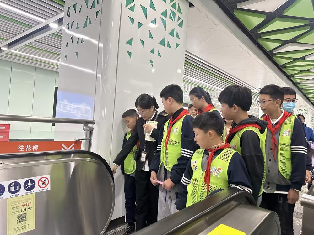 a7b0ee33476c4315961ba89f2b557c56.jpg a7b0ee33476c4315961ba89f2b557c56.jpg